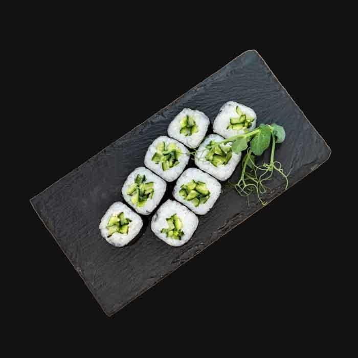 Ролл с огурцом